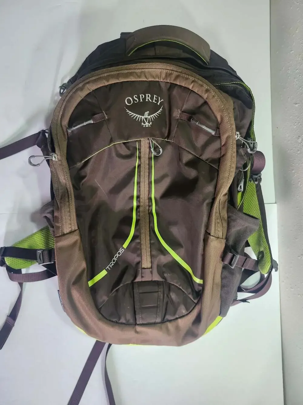 Osprey Tropos 24/7 Laptop Backpack Brown Green